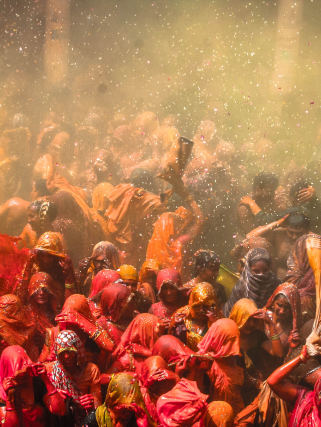 9 Best Indian Festivals You MUST Witness!