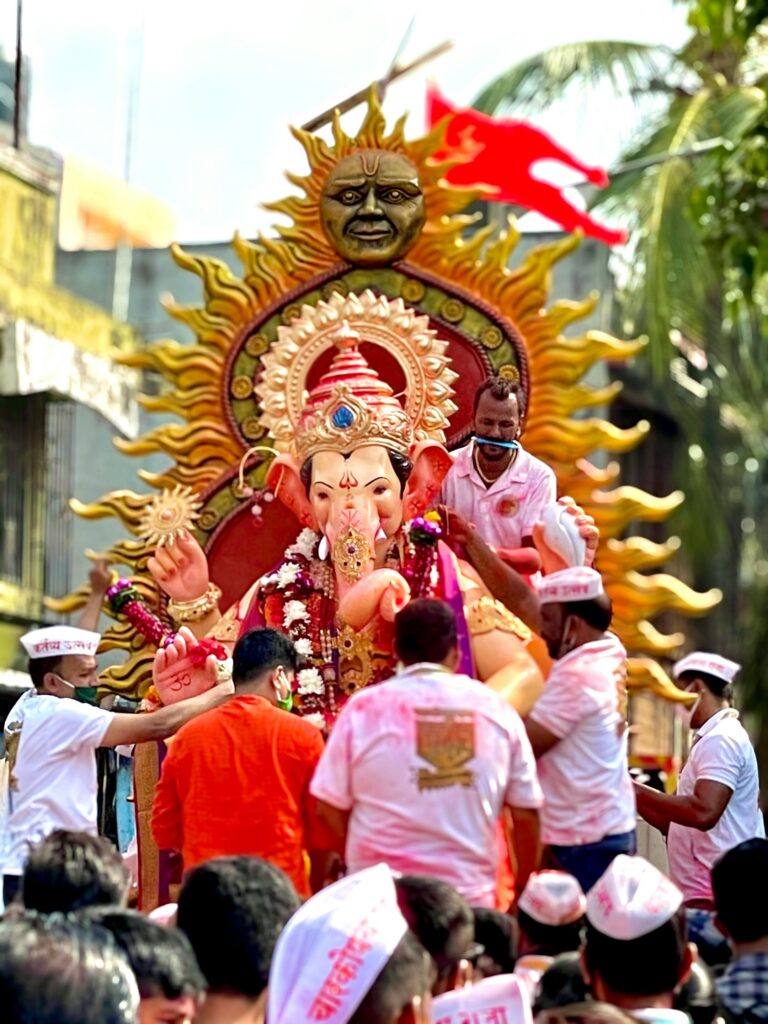 Ganesh Chaturthi, Lalbaugcha Raja, indian festivals, maharashtra festivals, things to do in Mumbai